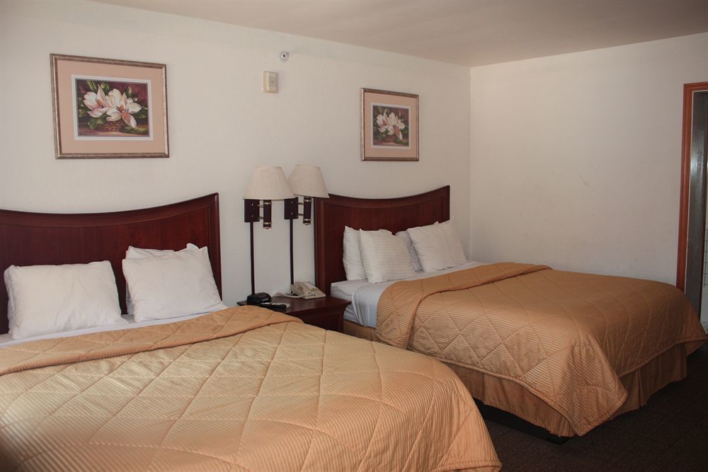 סן לואיס אוביספו Lamplighter Inn & Suites מראה חיצוני תמונה